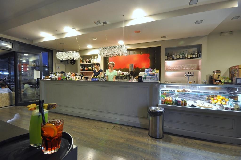 Drake Hotel Maranello Luaran gambar